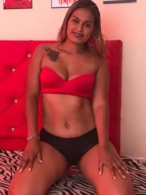 micaela_x, 38