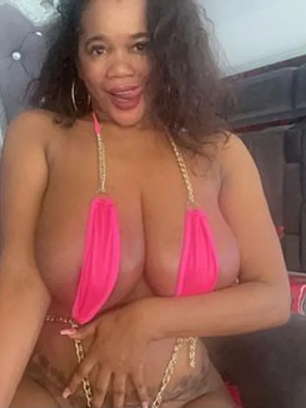 Parkplatzsex Milaforyou, 50 aus Sitten
