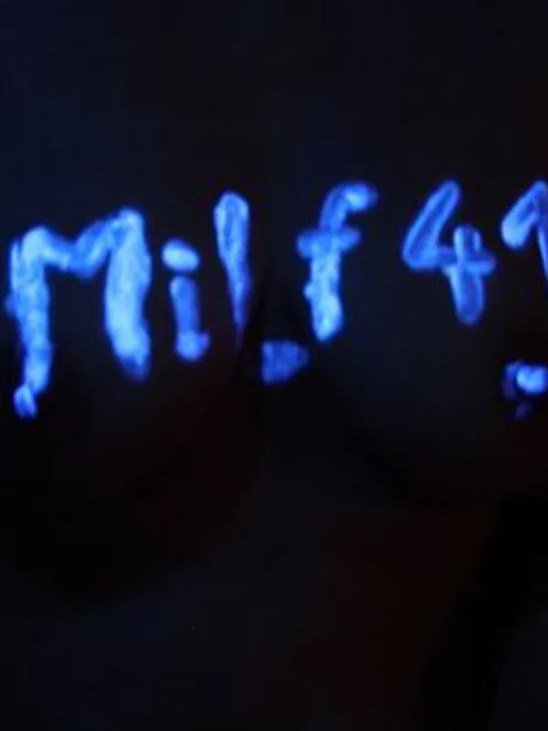 Parkplatzsex Milf41, 56 aus Magdeburg