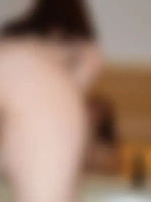 Weiteres Foto von MILFSophie – Anmelden zum Freischalten
