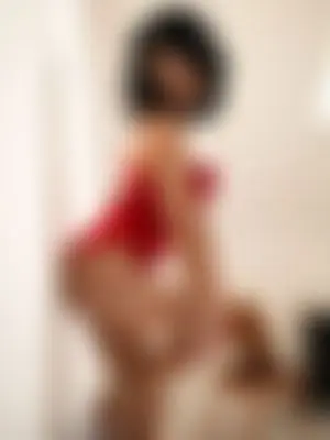 Weiteres Foto von MilfStella69 – Anmelden zum Freischalten