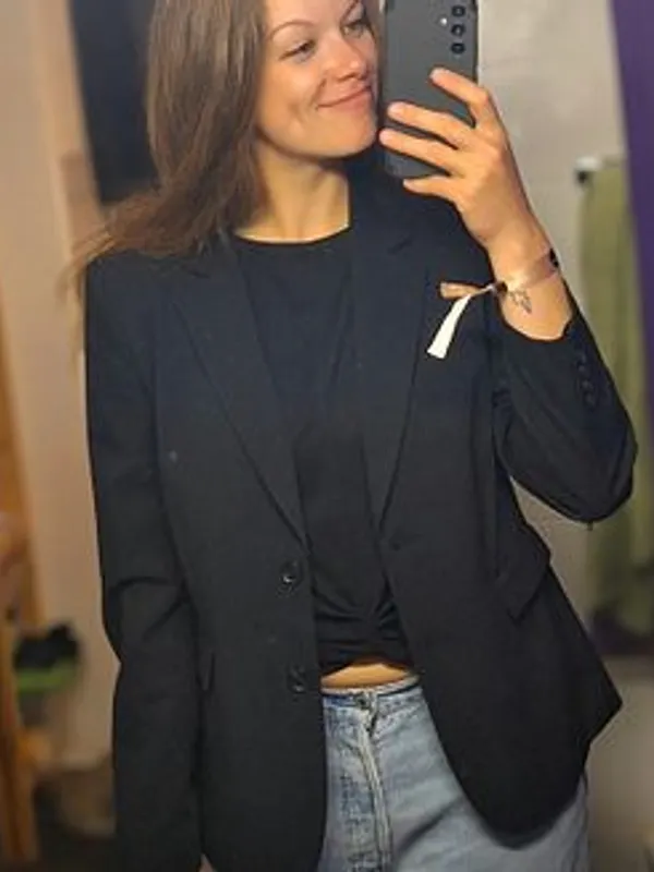 Parkplatzsex Mililady, 25 aus Petersberg