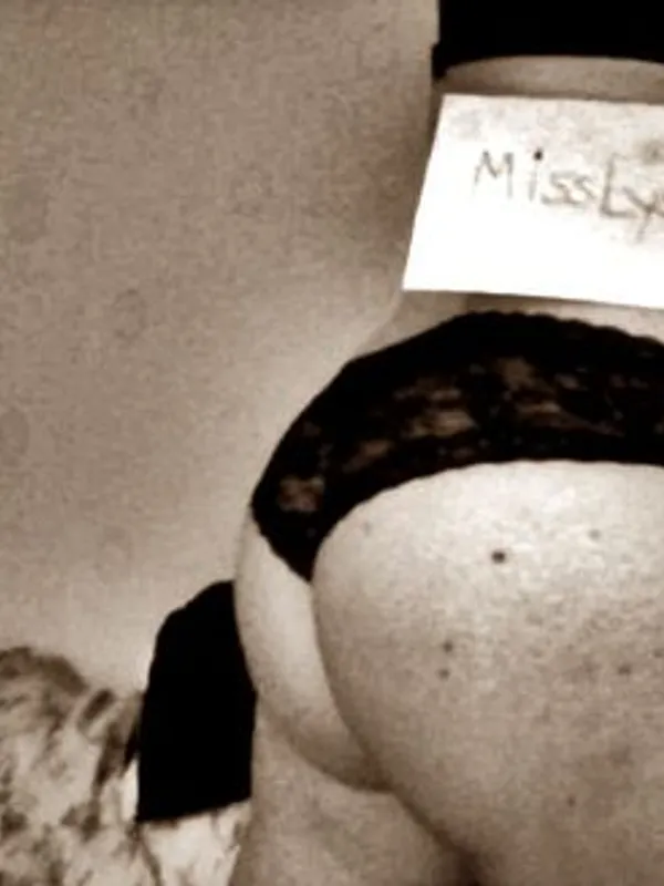 Parkplatzsex MissLysette, 35 aus Stuttgart