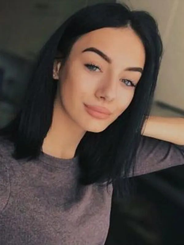 Parkplatzsex MissMoris, 24 aus Sitten