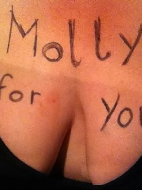 Parkplatzsex mollyforyou, 50 aus Wien