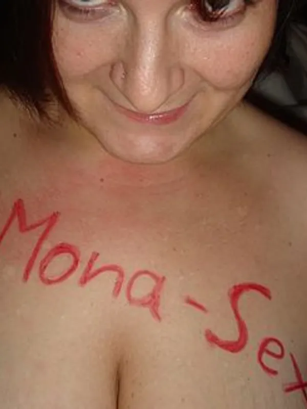 Parkplatzsex mona-sex, 48 aus Worms
