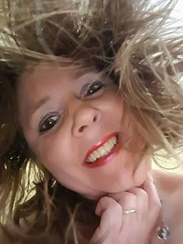 Parkplatzsex monelive, 60 aus Berlin