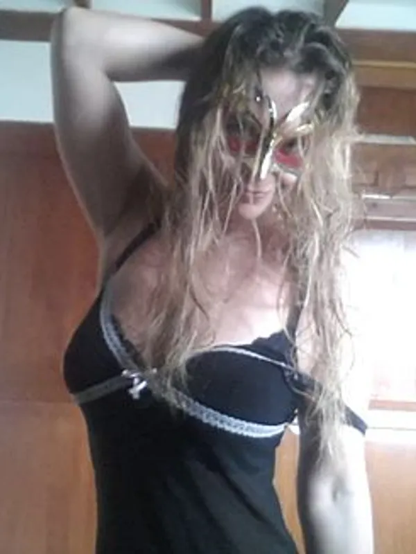 Parkplatzsex Mysterious-Mila, 46 aus Trossingen
