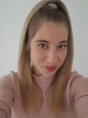 Weiteres Foto von Nadina – Anmelden zum Freischalten