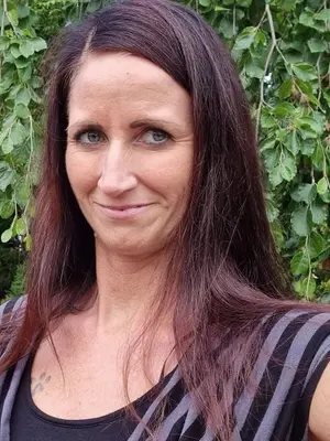 NadjaNeah, 40