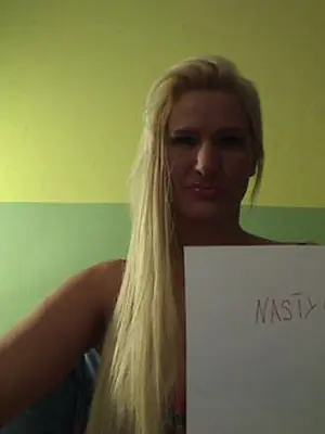 Weiteres Foto von nastygirl01 – Anmelden zum Freischalten