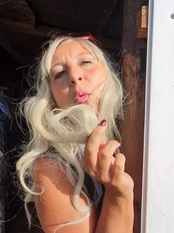 Profilbild von Natescha, 60 Jahre aus Renens