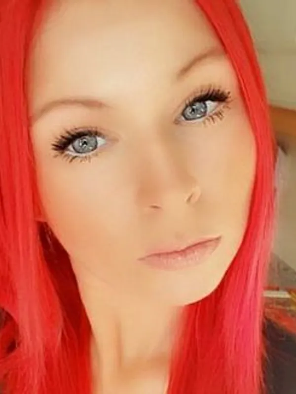 Parkplatzsex Naughtygirl31, 36 aus Weinheim