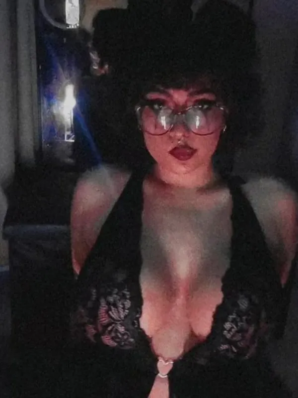 Parkplatzsex NaughtyMia, 21 aus Porz am Rhein