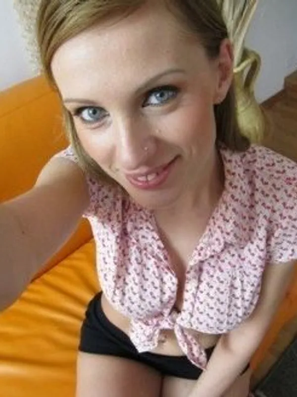 Parkplatzsex nikitajessi, 38 aus Kaiserslautern