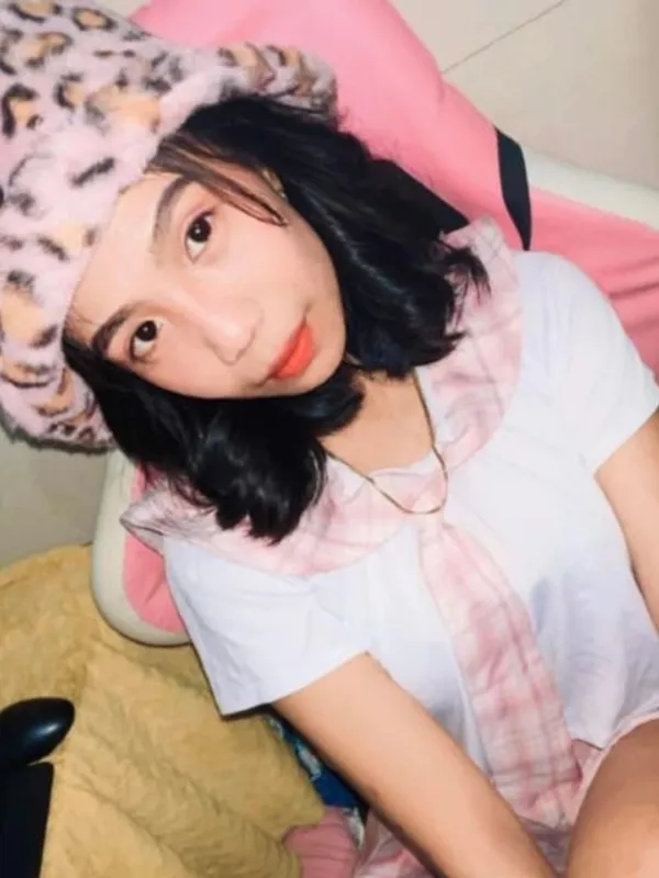 Parkplatzsex NyxArabelle, 20 aus Flensburg