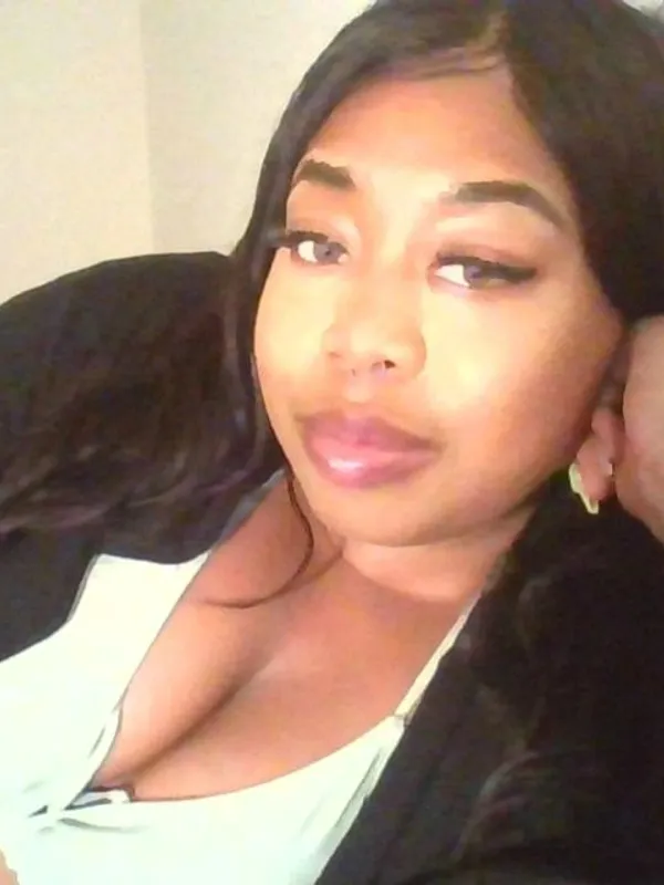 Parkplatzsex OliviaGates, 26 aus Offenbach