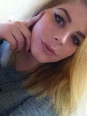 OliviaSmith, 28