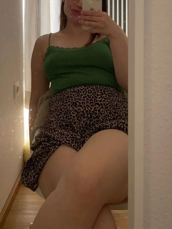 Parkplatzsex paulinee, 20 aus Bad Reichenhall