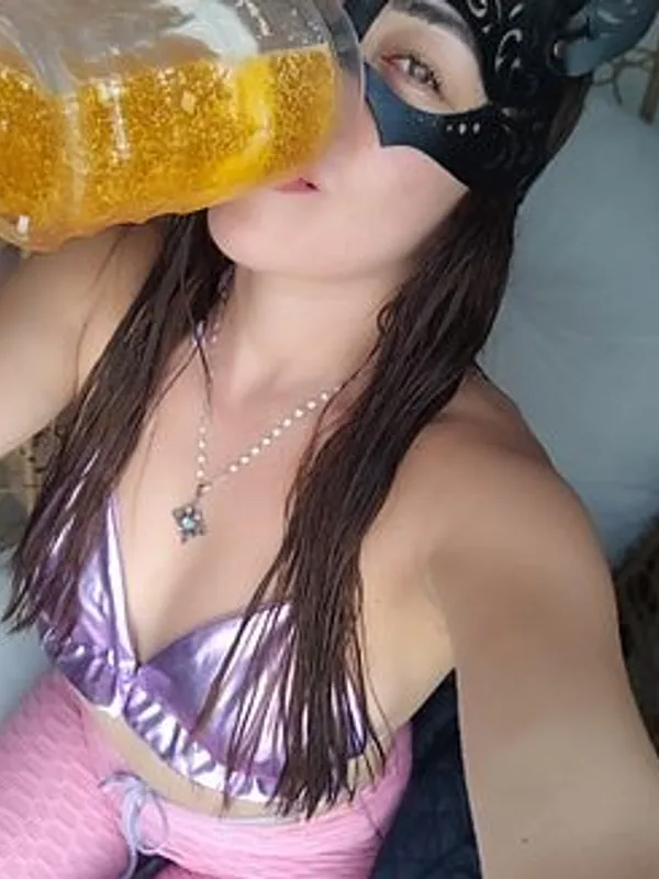 Parkplatzsex pee_Queen, 27 aus Saarbrücken