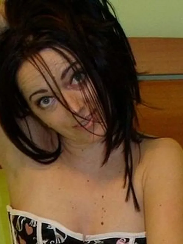 Parkplatzsex pinkysxxx, 45 aus Neukirchen-Vluyn
