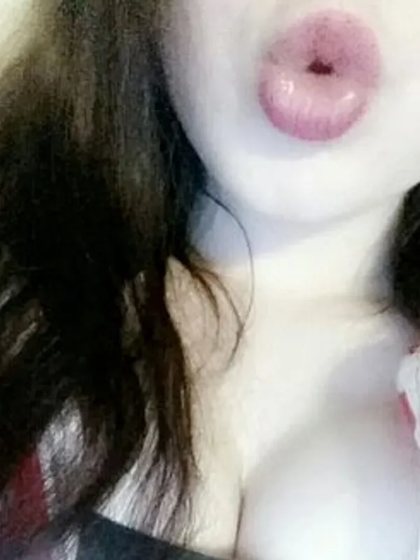 Parkplatzsex Princesskayy98, 27 aus Dresden