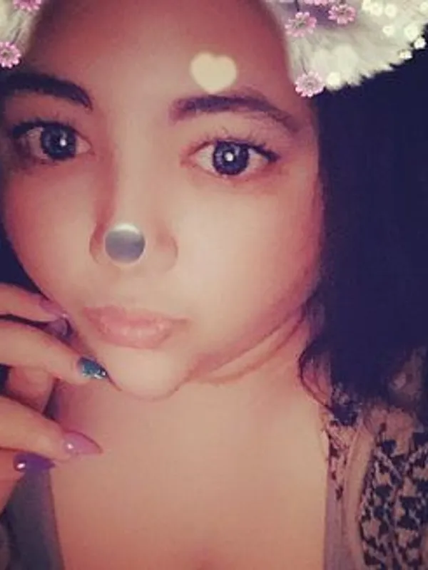 Parkplatzsex QueenBumbleBee, 31 aus Hamburg