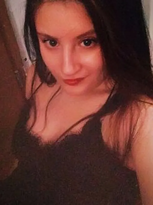 Parkplatzsex RachellDream, 30 aus Adliswil