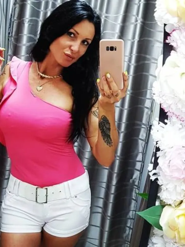 Parkplatzsex Raubkatze-Elena, 40 aus Oldenburg