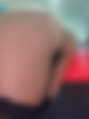 Weiteres Foto von realhotxx – Anmelden zum Freischalten