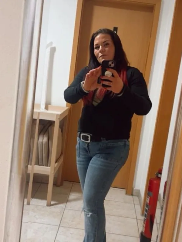 Parkplatzsex RealSandraX44, 28 aus München