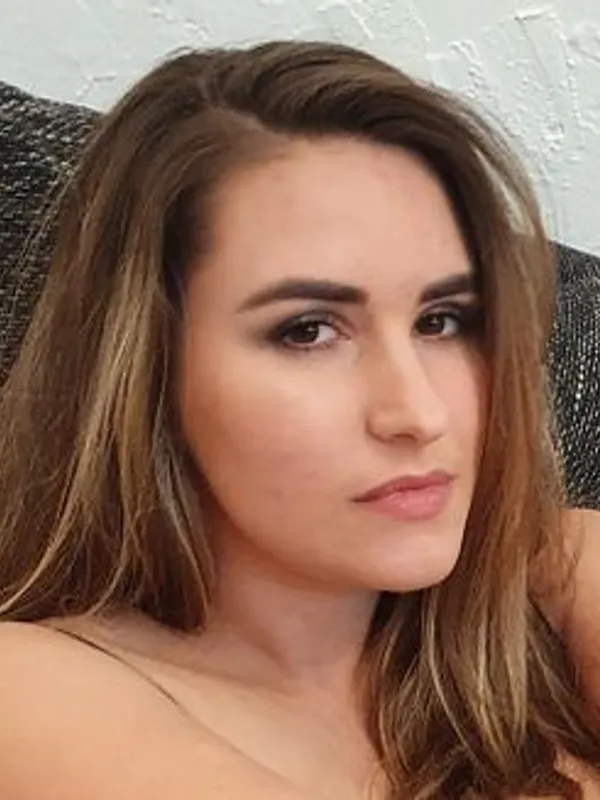 Parkplatzsex RenesmeeRose, 31 aus Königs Wusterhausen