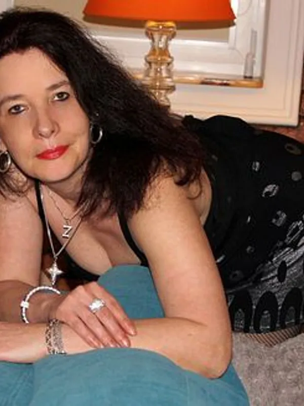 Parkplatzsex RitaReifeLady, 57 aus Zürich