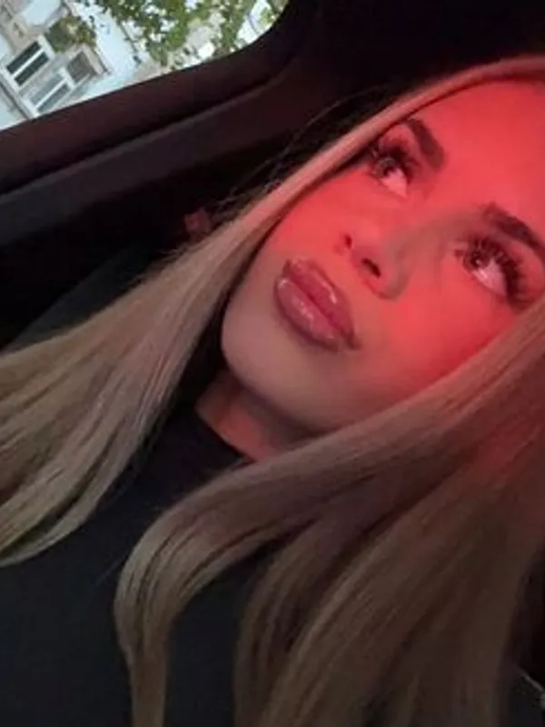 Parkplatzsex Samira23291, 21 aus Essen