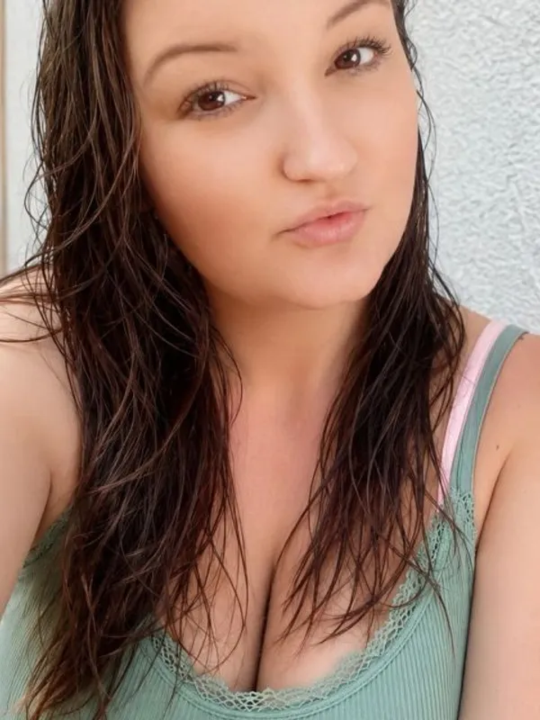 Parkplatzsex Sarah-85, 40 aus Stuttgart