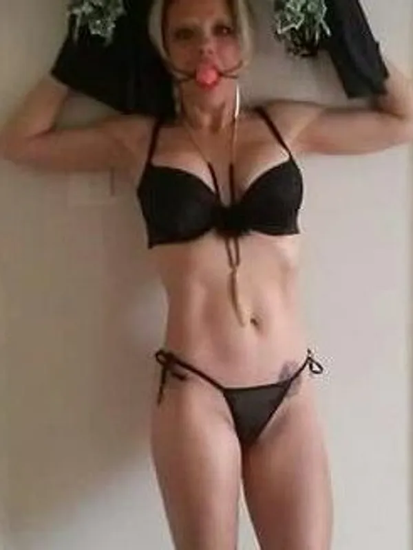 Parkplatzsex SaraStylz, 51 aus Bühl