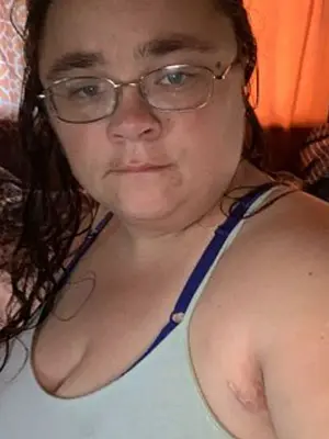 Sassydeewhip, 37