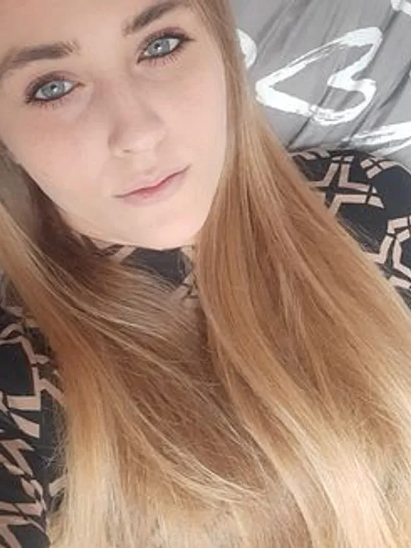 Parkplatzsex ScarletteSensuelle, 29 aus Dresden