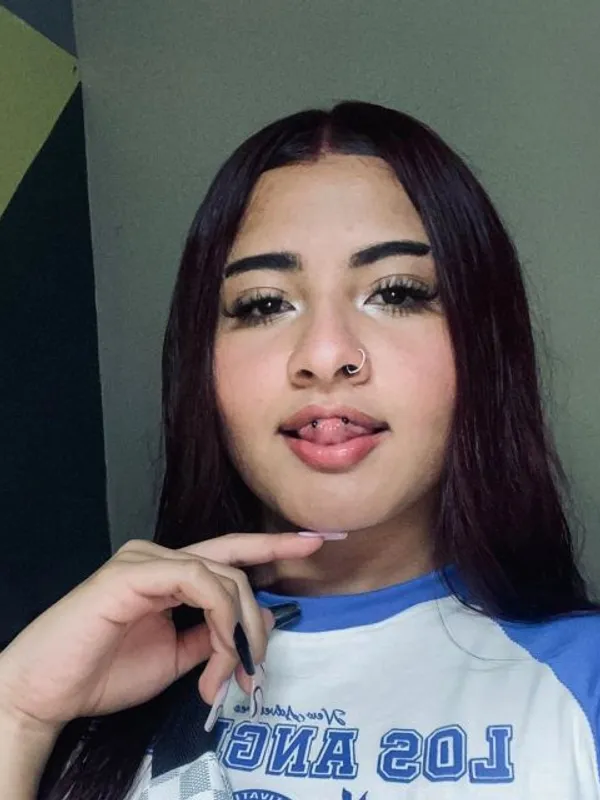 Parkplatzsex ScarlettXXX, 27 aus Carouge