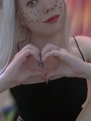 SeeleMery, 24