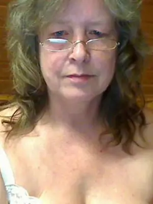 Weiteres Foto von sexiangel – Anmelden zum Freischalten