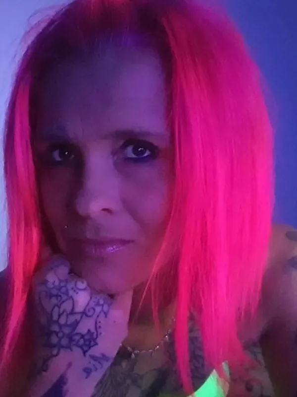 Parkplatzsex SexPaar1312, 46 aus Schwerin