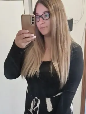 Weiteres Foto von Sexy-Cira96 – Anmelden zum Freischalten
