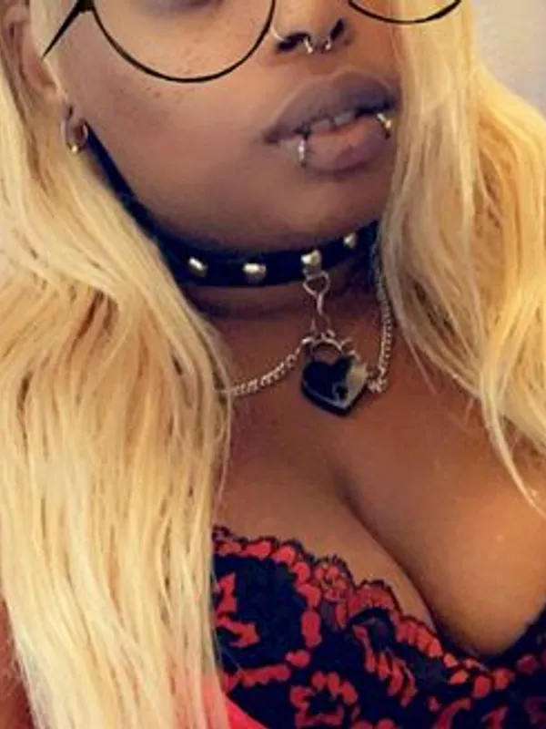 Parkplatzsex sexy_eyed_nerd, 38 aus Berlin