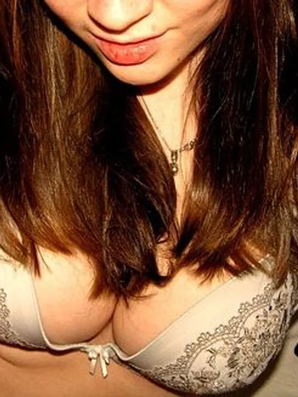 Parkplatzsex SexyBabe85, 38 aus Augsburg