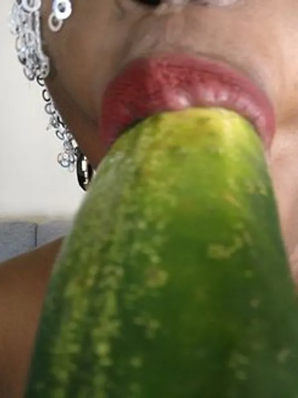 Parkplatzsex SexyBlackLola, 56 aus Hamburg