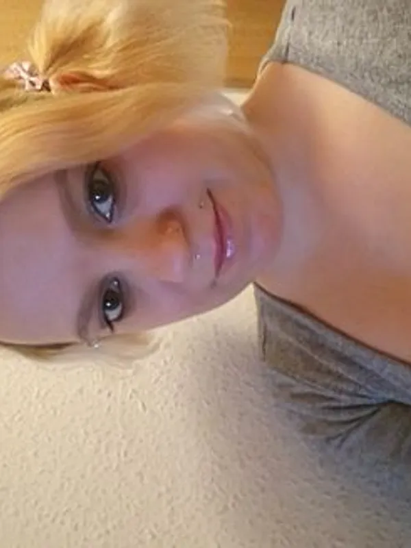 Parkplatzsex SexyFee35, 40 aus Hamburg