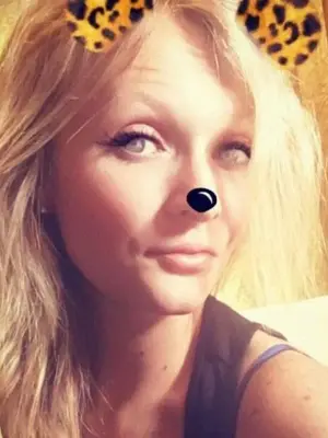 Weiteres Foto von Sexykittty25 – Anmelden zum Freischalten
