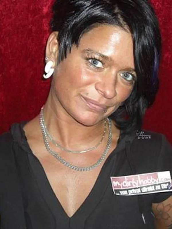 Parkplatzsex sexyLaetitia, 41 aus Itzehoe
