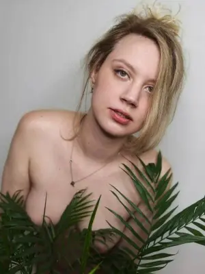 Weiteres Foto von SexyNadin – Anmelden zum Freischalten